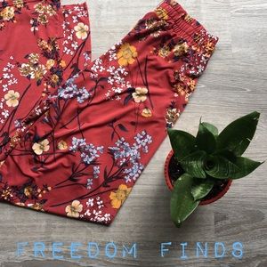 Flowy Floral Pants